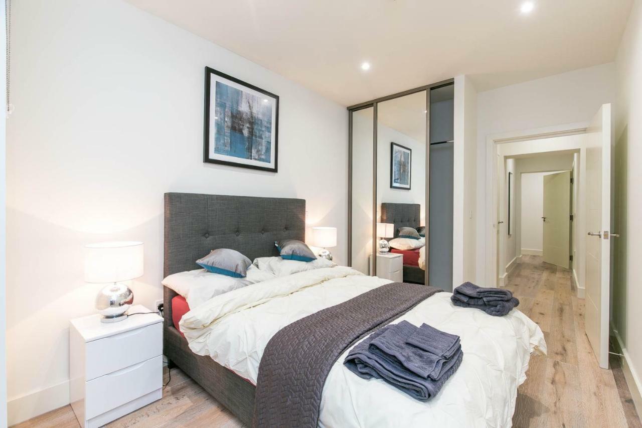 Deluxe Apartments By Heathrow Harmondsworth Exterior foto